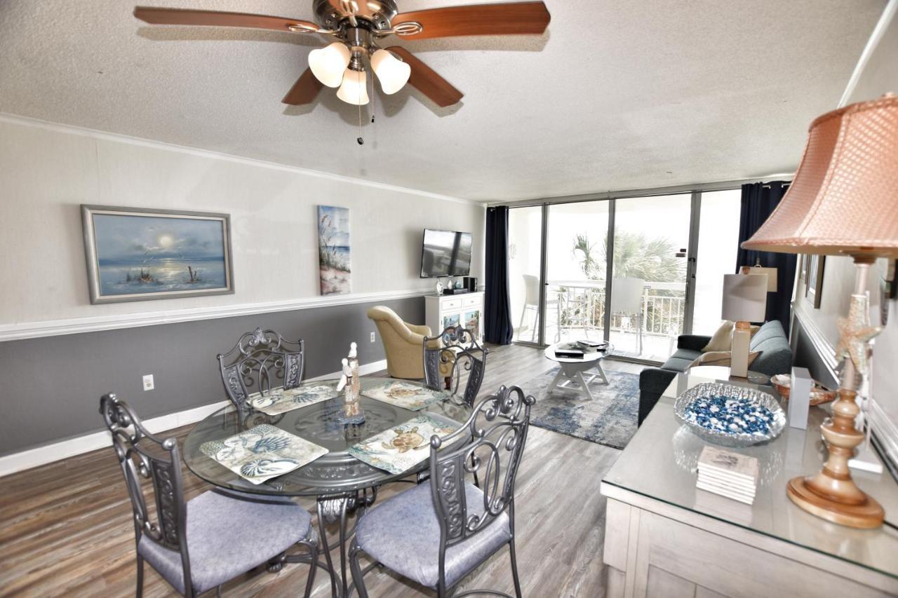 0208 Waters Edge Apartment