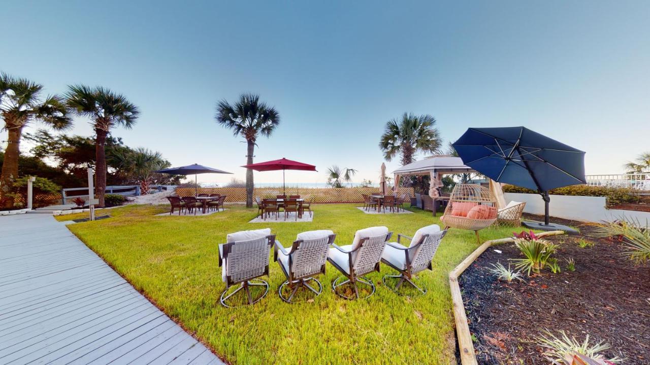 Apartment Willow Bay 301 Oceanfront Suite, Renovated Spring 2023 Desirable Golden Mile Location Myrtle Beach