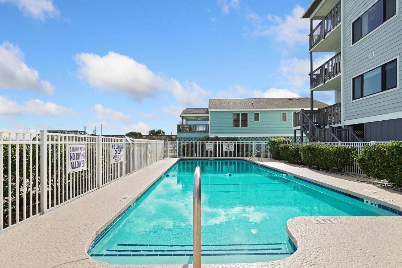 Dolphin Cay Unit 203 Holiday home Myrtle Beach