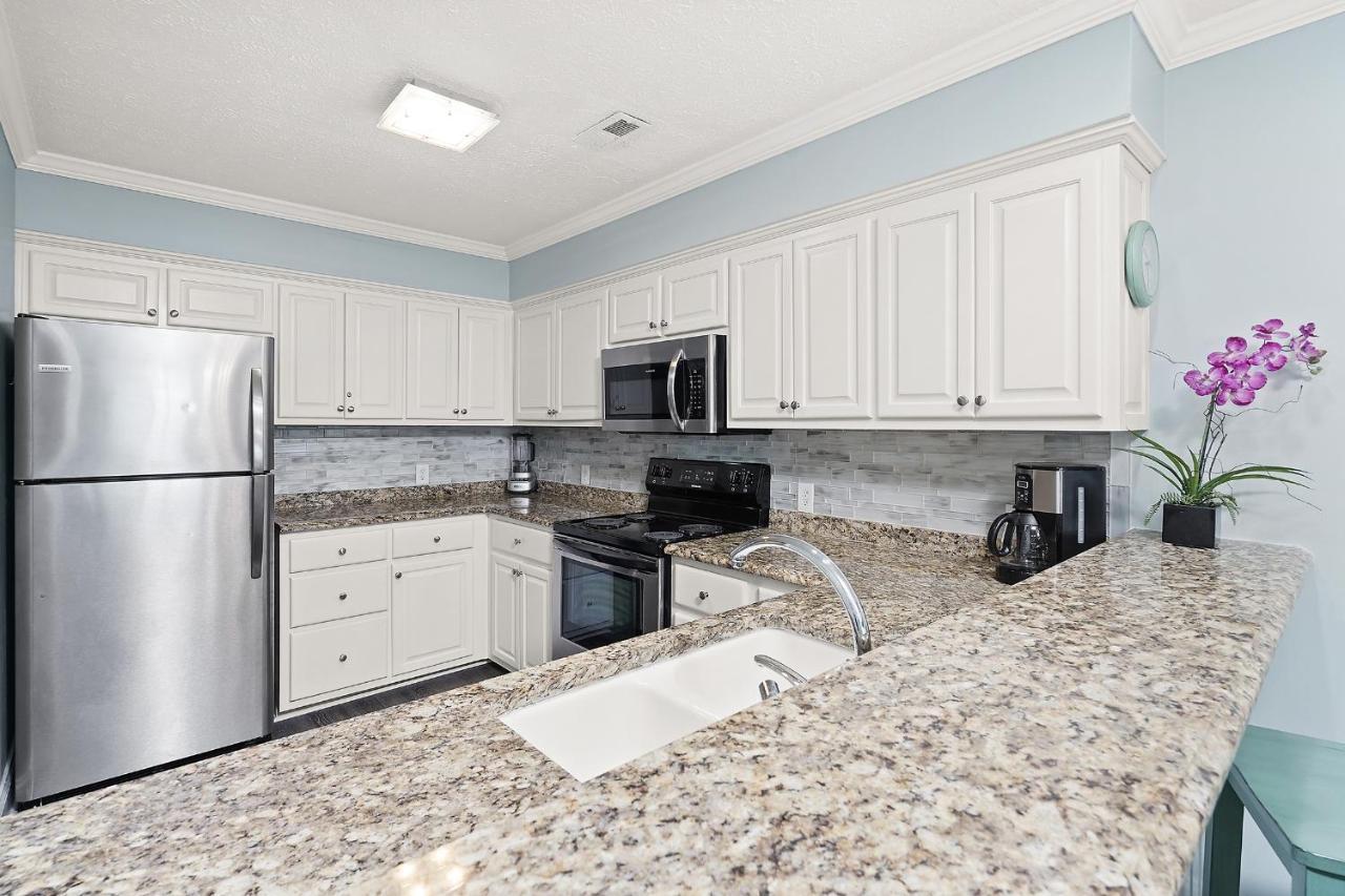 Dolphin Cay Unit 203 Holiday home Myrtle Beach