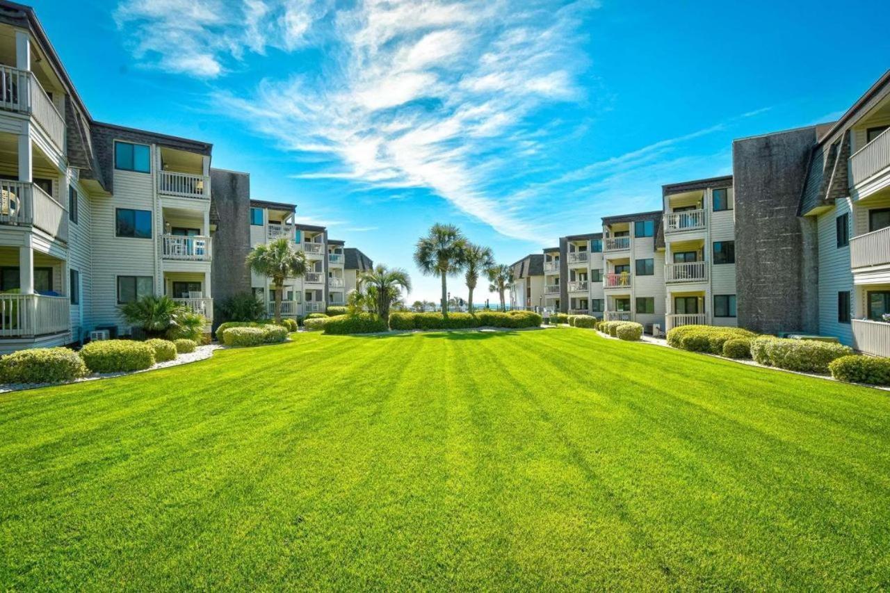 Holiday home Stunning Oceanfront 2 Bedroom On The Golden Mile- Ocean Forest Villas B-210-sleeps 6!