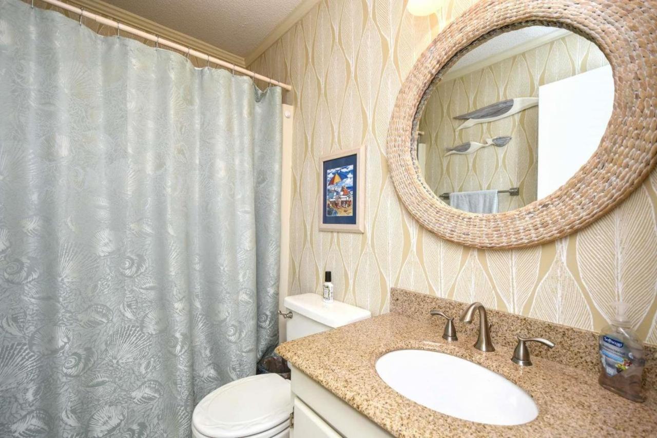 Holiday home Stunning Oceanfront 2 Bedroom On The Golden Mile- Ocean Forest Villas B-210-sleeps 6! *