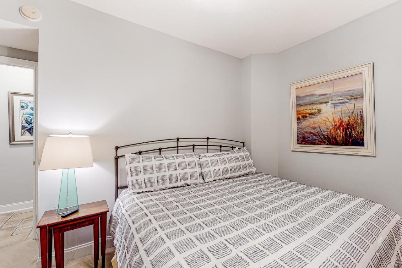 North Towers 213