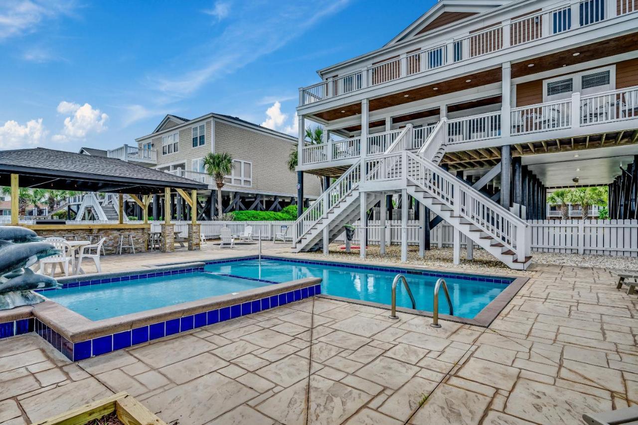 -the Oasis * Myrtle Beach