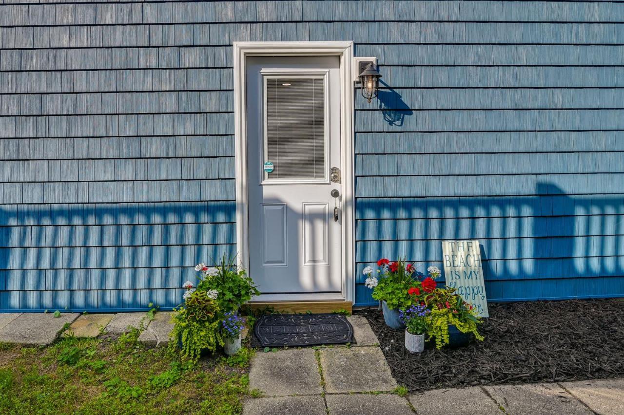 Below Deck House Walk To The Ocean! Holiday home