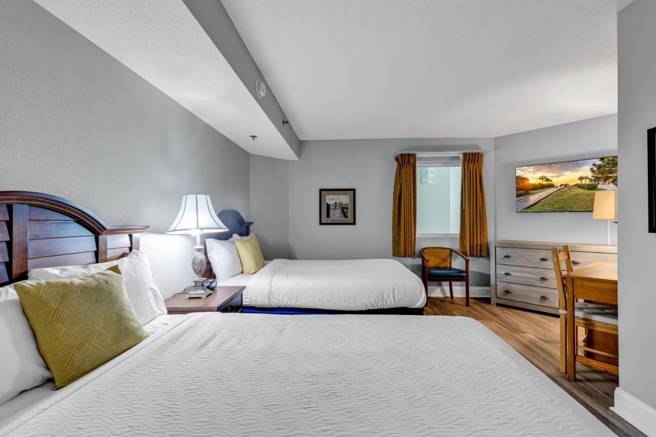 Breathtaking 2br W Floor-to-ceiling Windows Overlooking Ocean *