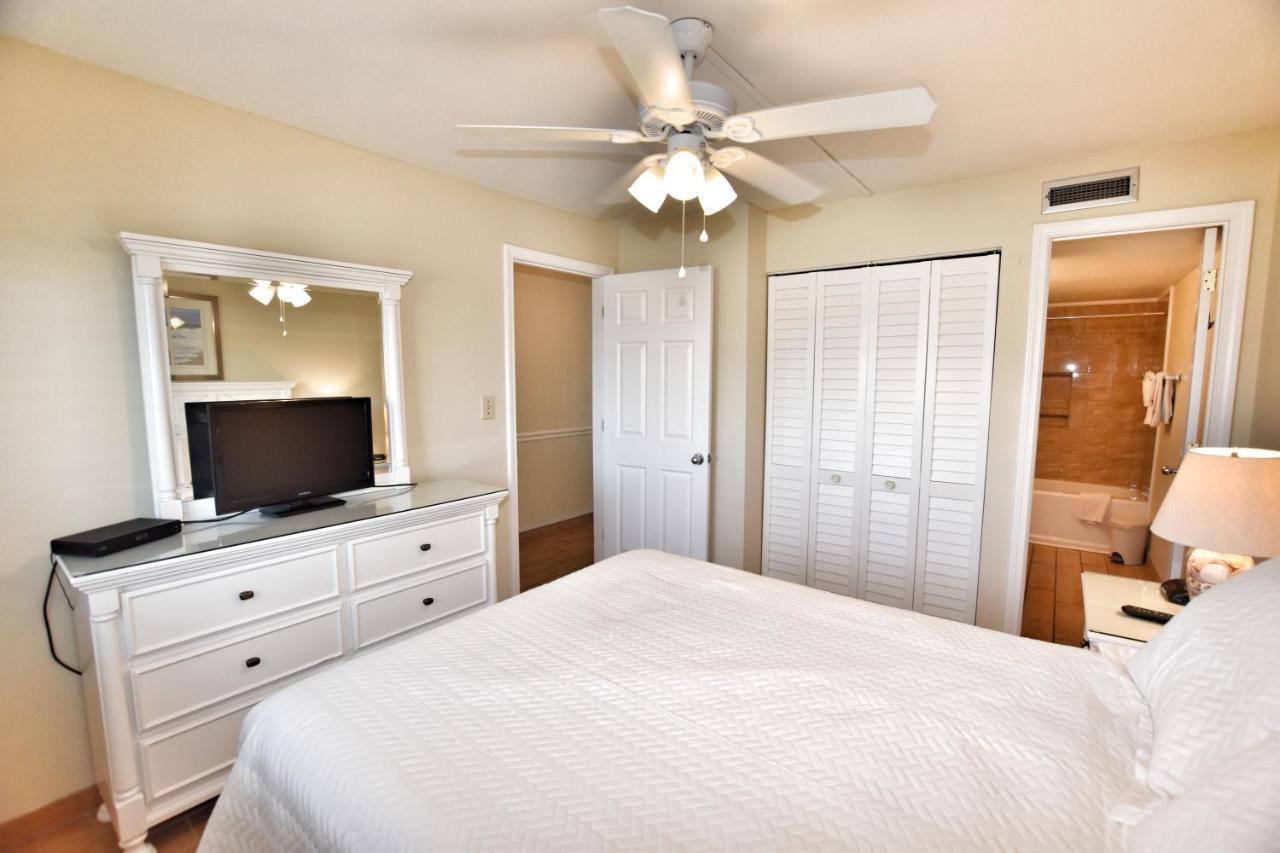 0404 Waters Edge Apartment *