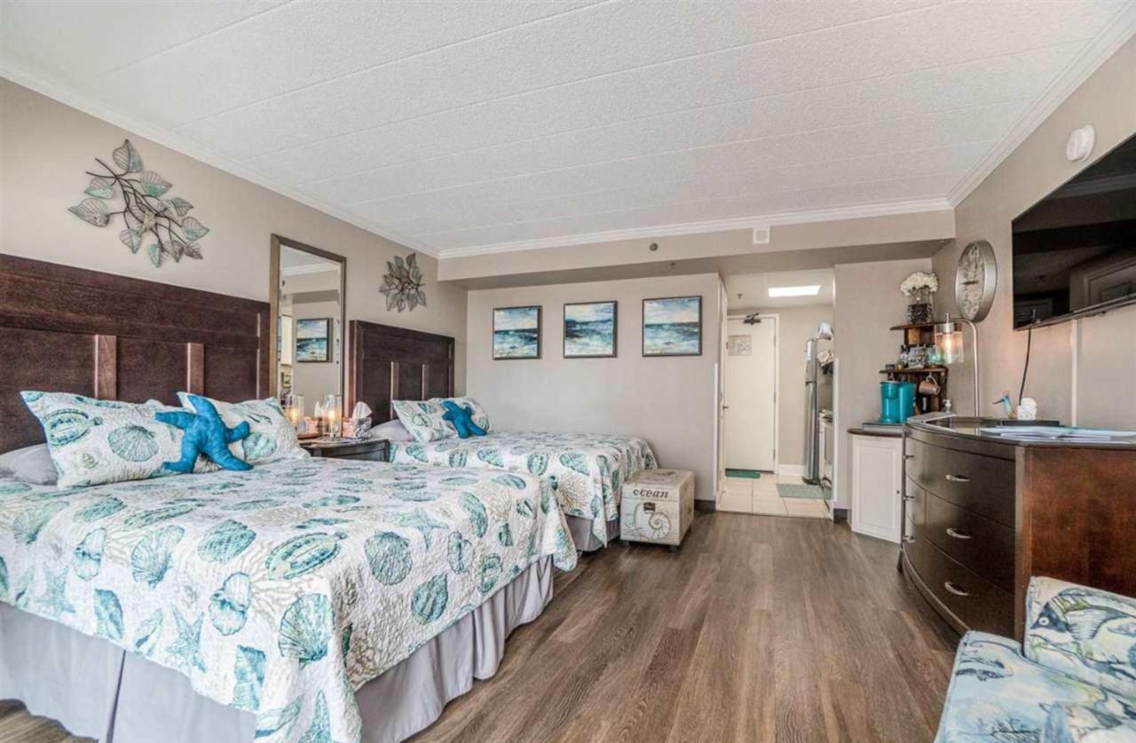 Ocean View With Beachy Decor And Accents Caravelle 206 Sleeps 6 Guests * Myrtle Beach