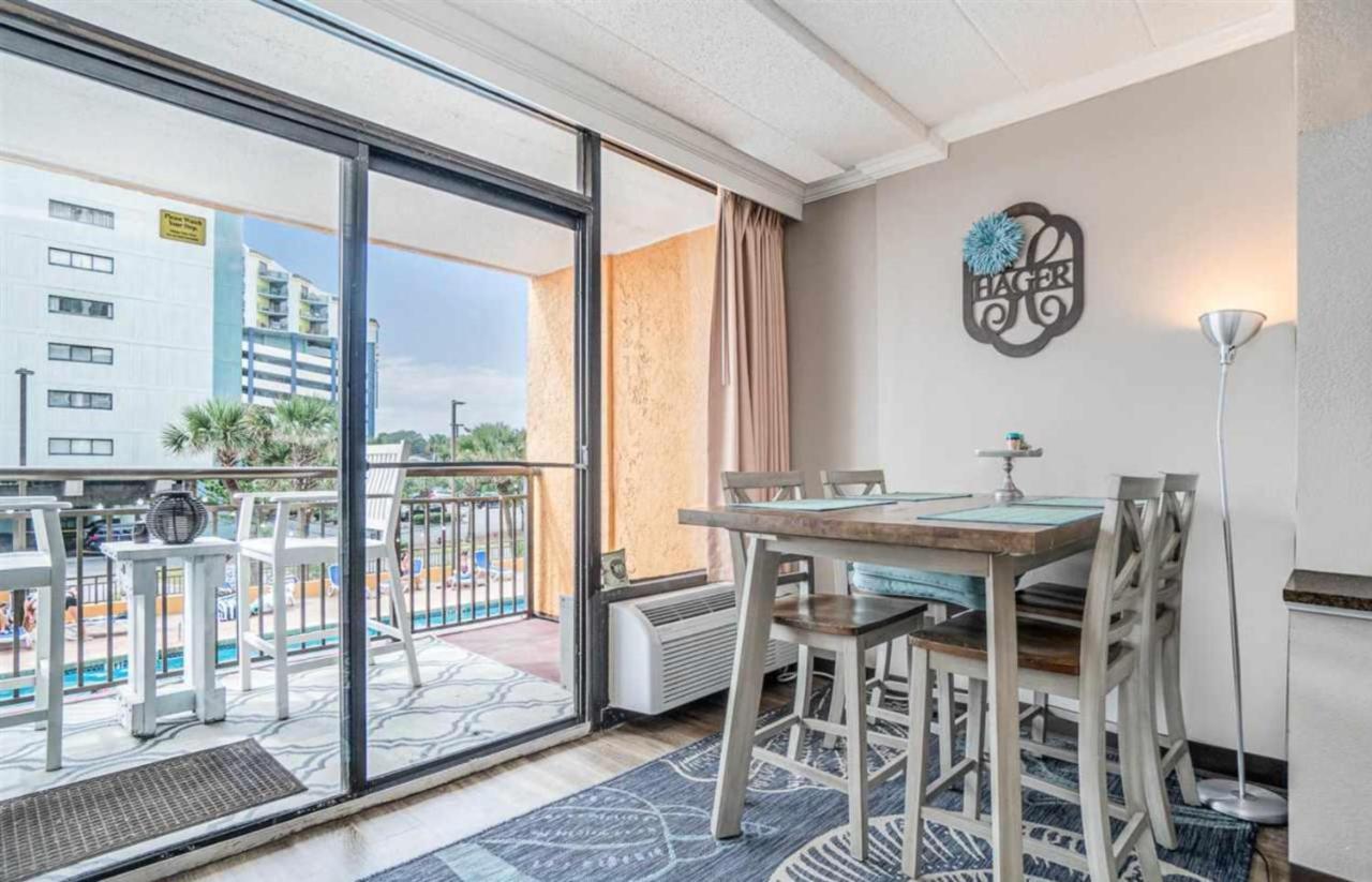 Ocean View With Beachy Decor And Accents Caravelle 206 Sleeps 6 Guests Apartment *
