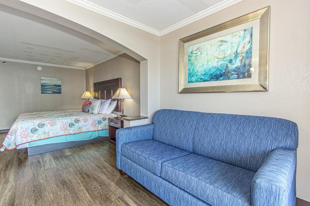 Ocean View King With Modern Decor And Accents - Caravelle 605 Sleeps 4 Guests * Myrtle Beach