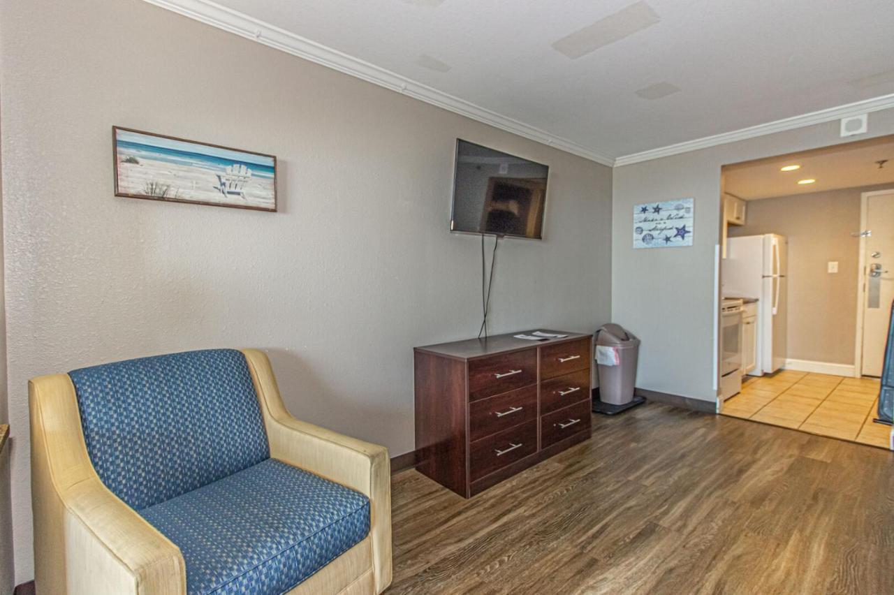 Holiday home Ocean View King With Modern Decor And Accents - Caravelle 605 Sleeps 4 Guests *