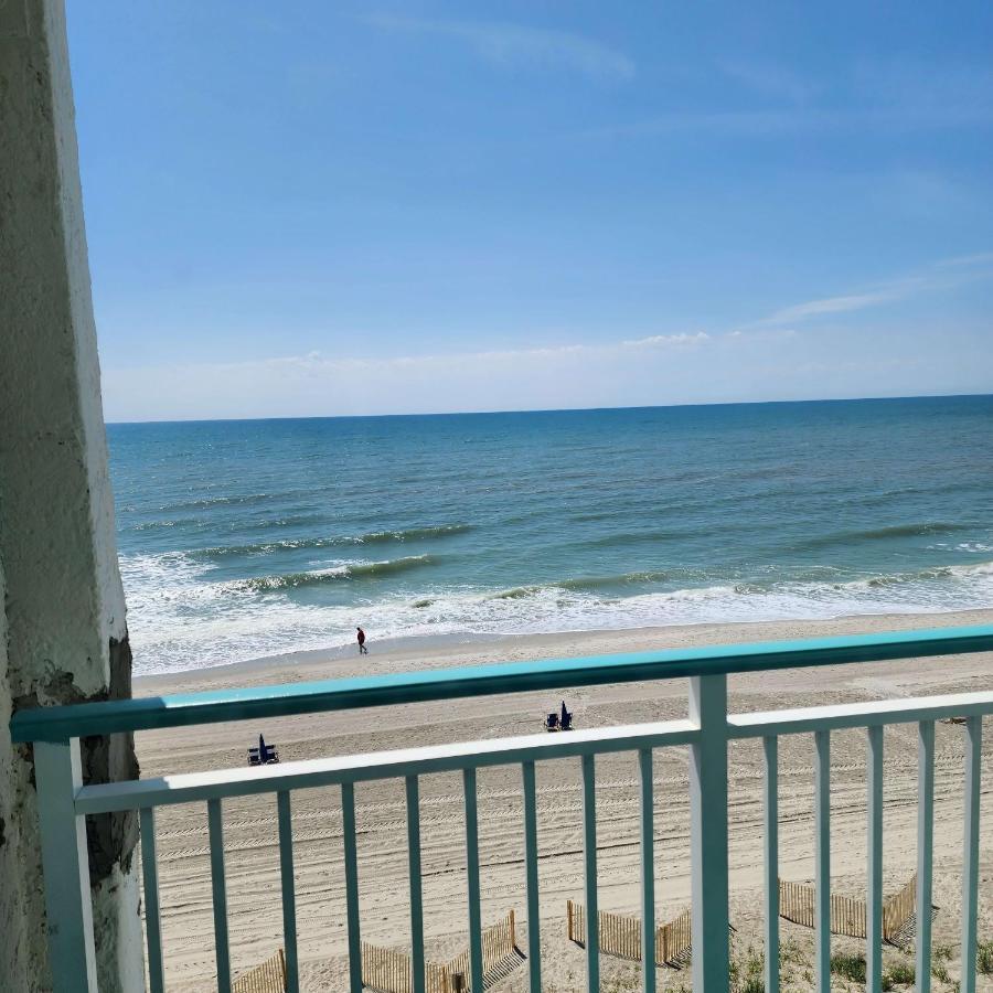 Oceanfront Efficiency T603 Holiday home