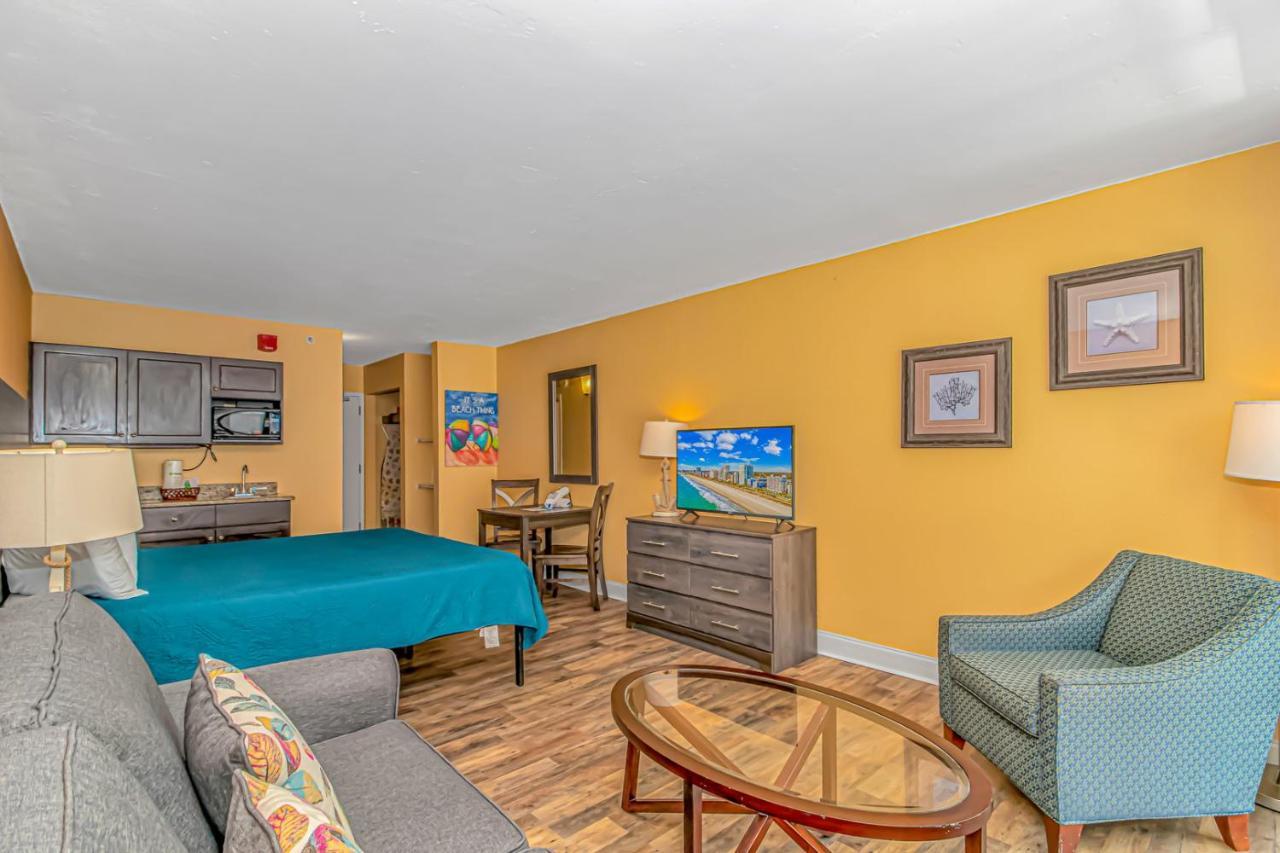 Holiday home Landmark 714 - Massive Indoor & Outdoor Pools And Lazy Rivers! Sleeps 4!