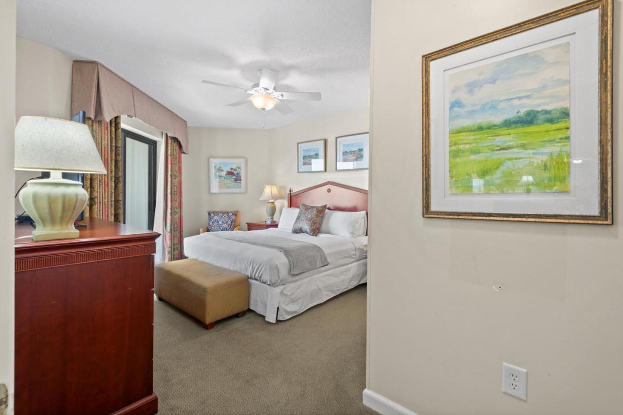 Royale Palms #1906 - Carlos & Terry's *