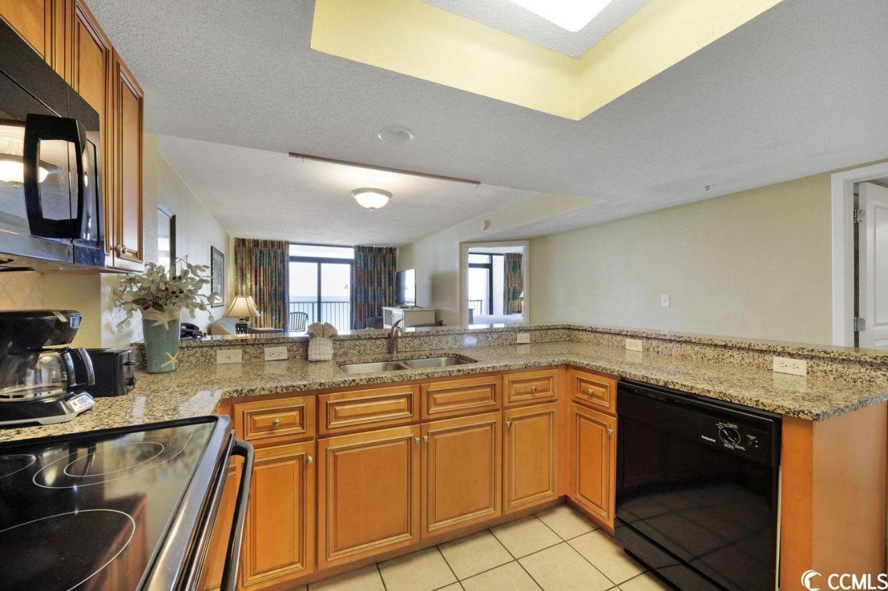 3br Ocean Front Compass Cove