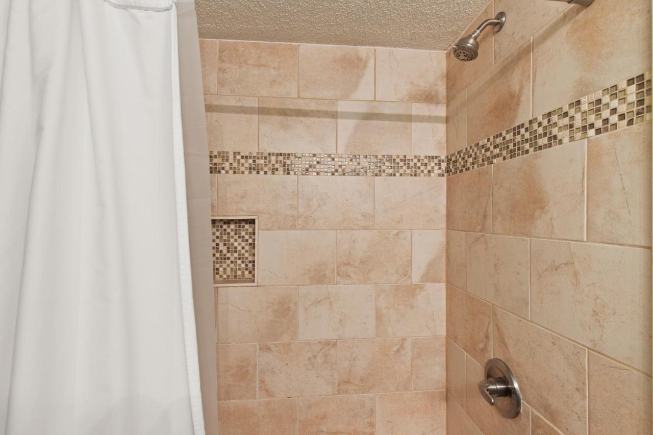 Cozy & Charming Oceanfront #803 @ Buena Vista * Myrtle Beach