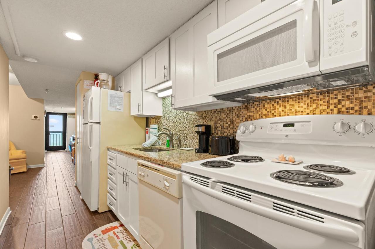 Apartment Cozy & Charming Oceanfront #803 @ Buena Vista *