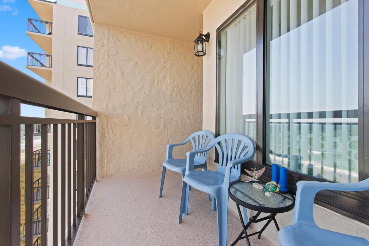 Apartment Cozy & Charming Oceanfront #803 @ Buena Vista *