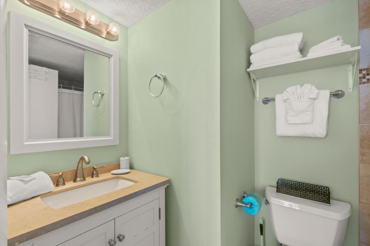 Cozy & Charming Oceanfront #803 @ Buena Vista Apartment Myrtle Beach
