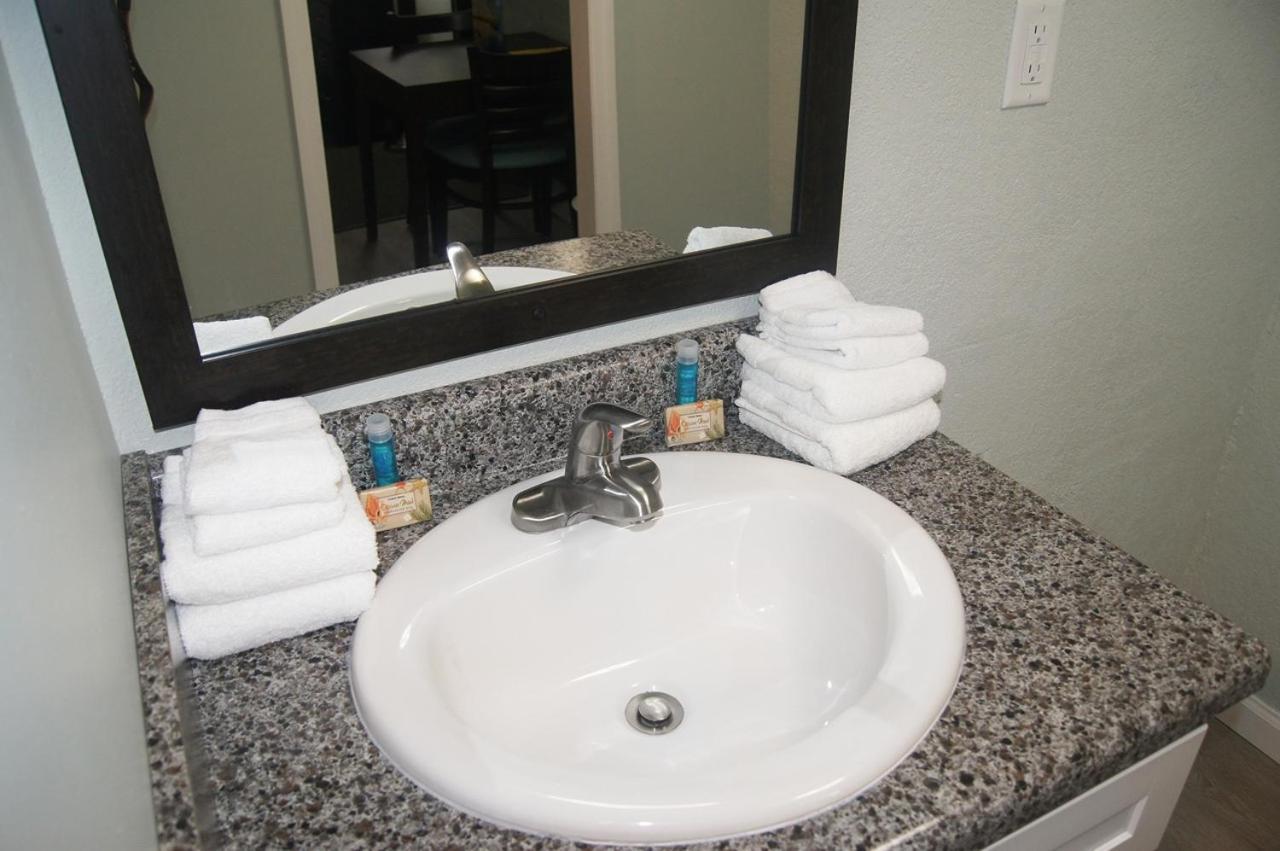 Ocean Plaza Motel Myrtle Beach