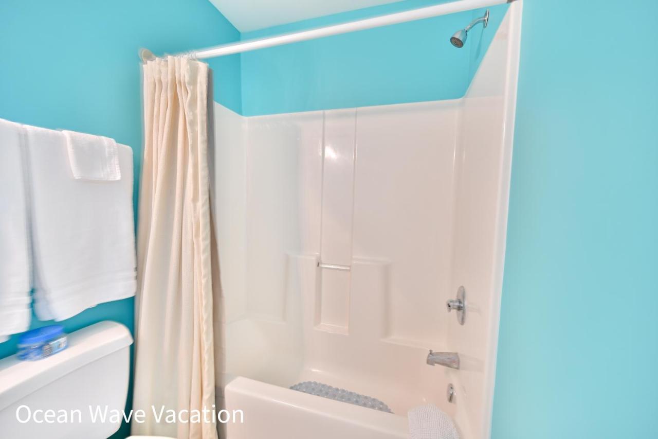 Lovely Townhouse One Block To The Myrtle Beach
