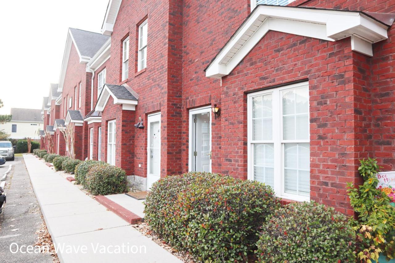 Apartment Lovely Townhouse One Block To The Myrtle Beach