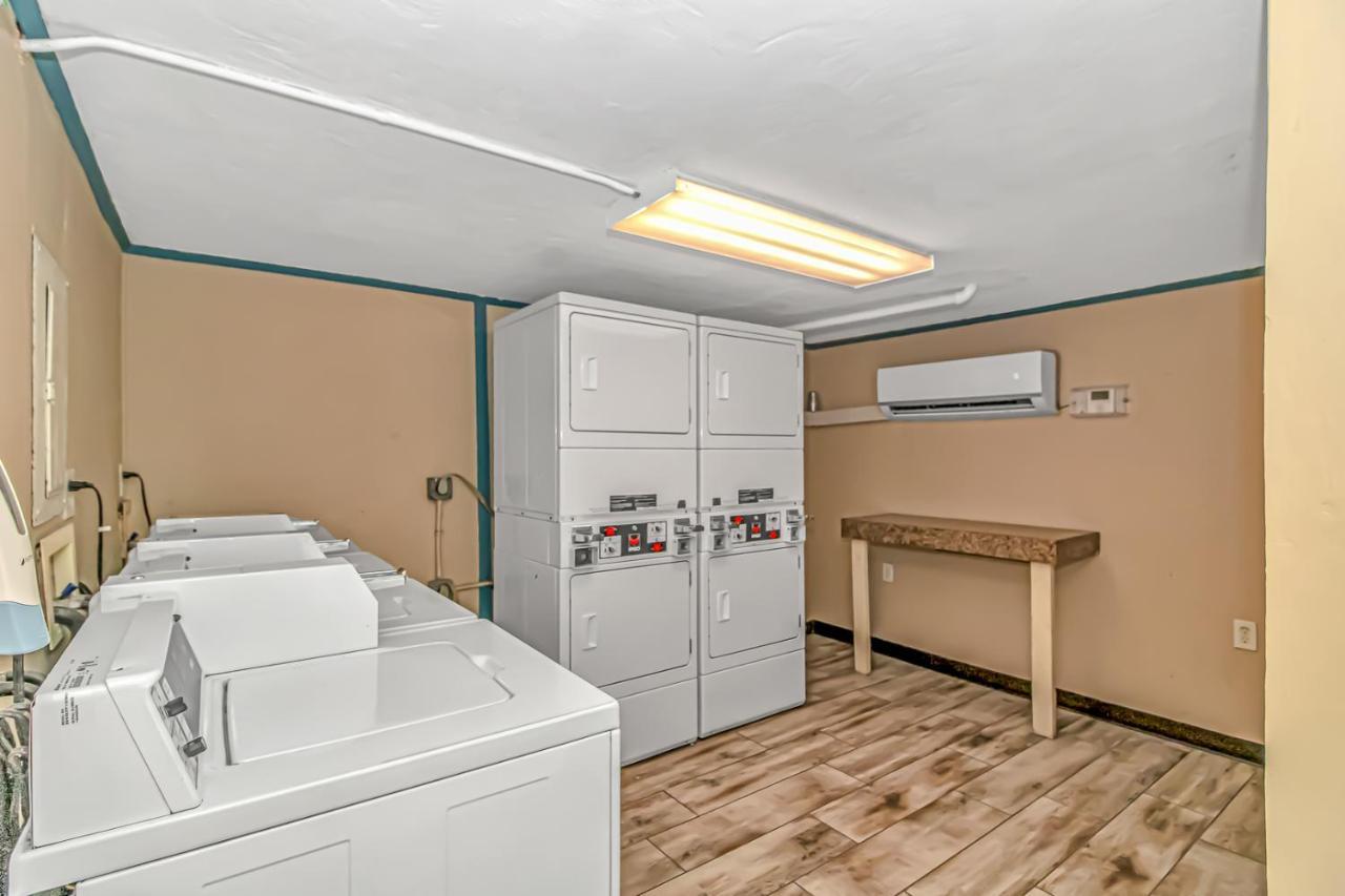Meridian Unit #204 Holiday home *