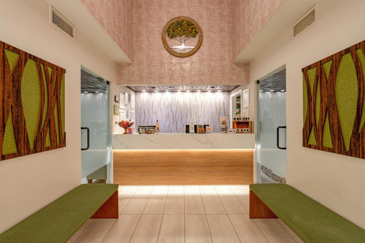 Anderson Ocean Club And By Oceana 4*