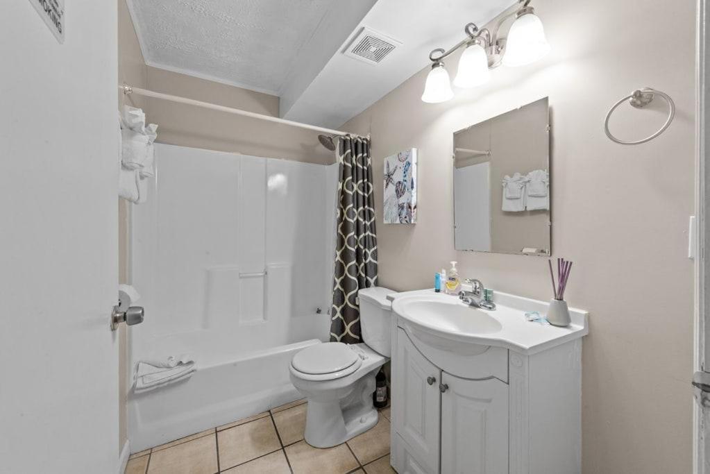 Comfy 1Br By The Beach With Pool & Parking Myrtle Beach