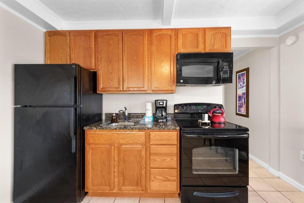 Apartment Comfy 1Br By The Beach With Pool & Parking *