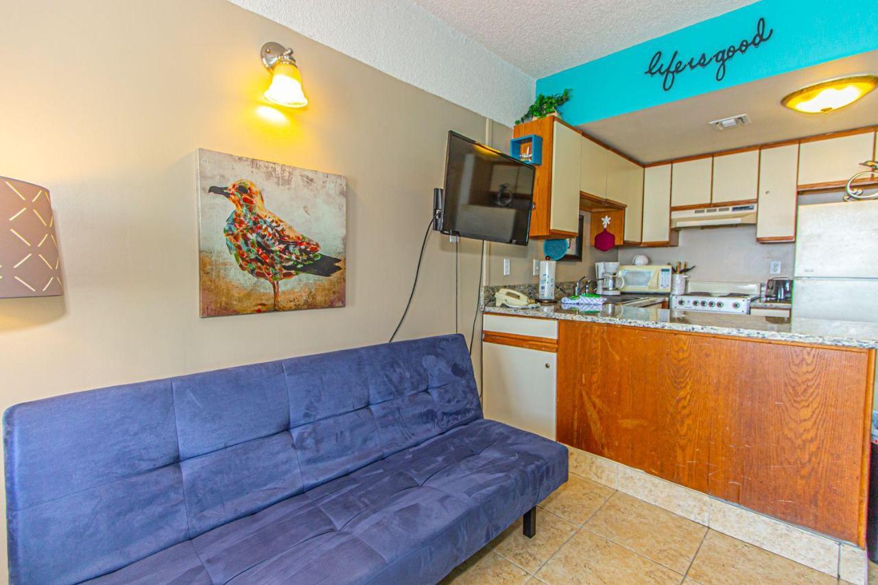 Ocean Front Studio With Amazing Views Palace 1801 Sleeps 5 Guests Myrtle Beach