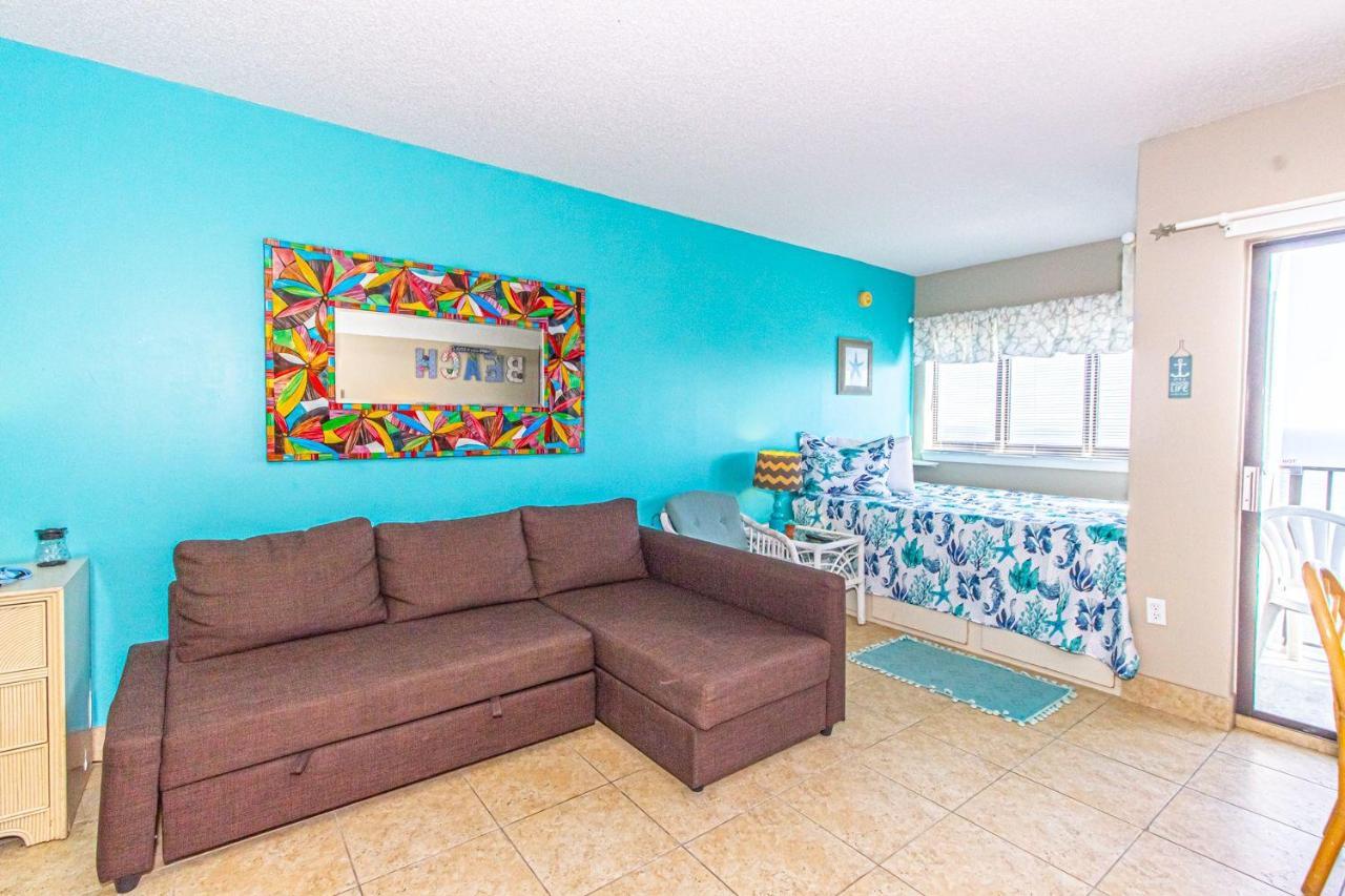 Ocean Front Studio With Amazing Views Palace 1801 Sleeps 5 Guests Myrtle Beach