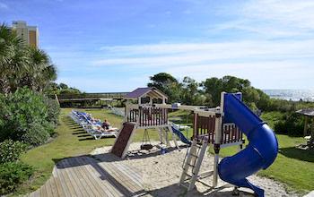 Resort Monterey Bay 3*