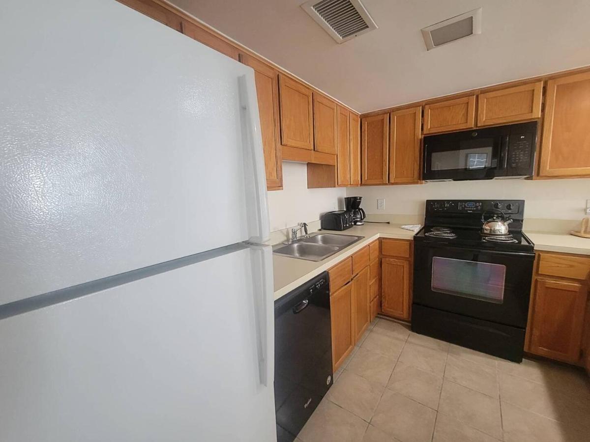 Crescent Dunes Ph4 Apartment *