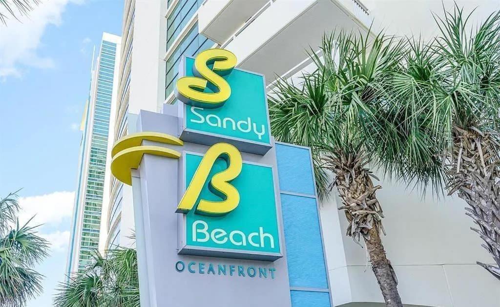 Holiday home New Listing - Sandy Shores - Sandy - Direct Oceanfront *