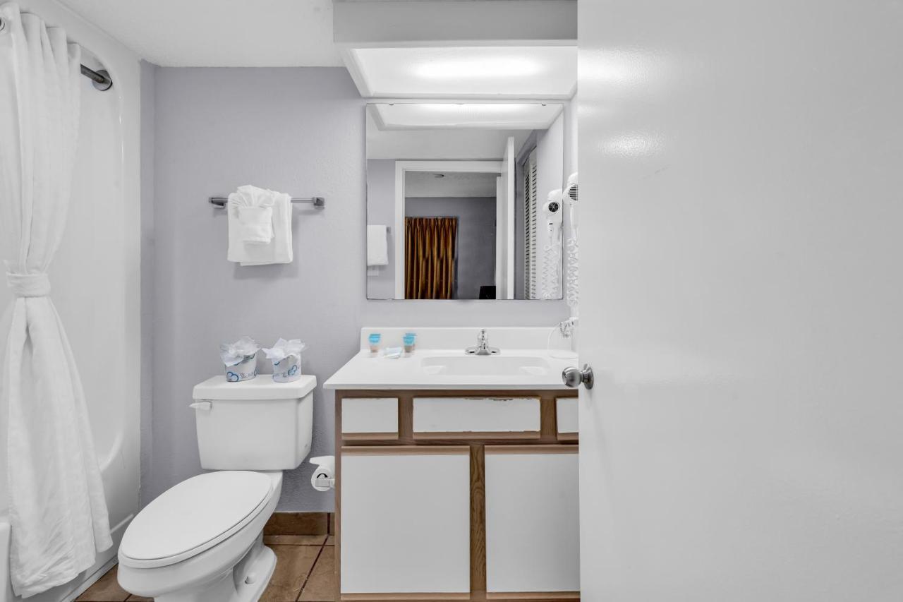 Ocean View 2br At Atlantica With Balcony *