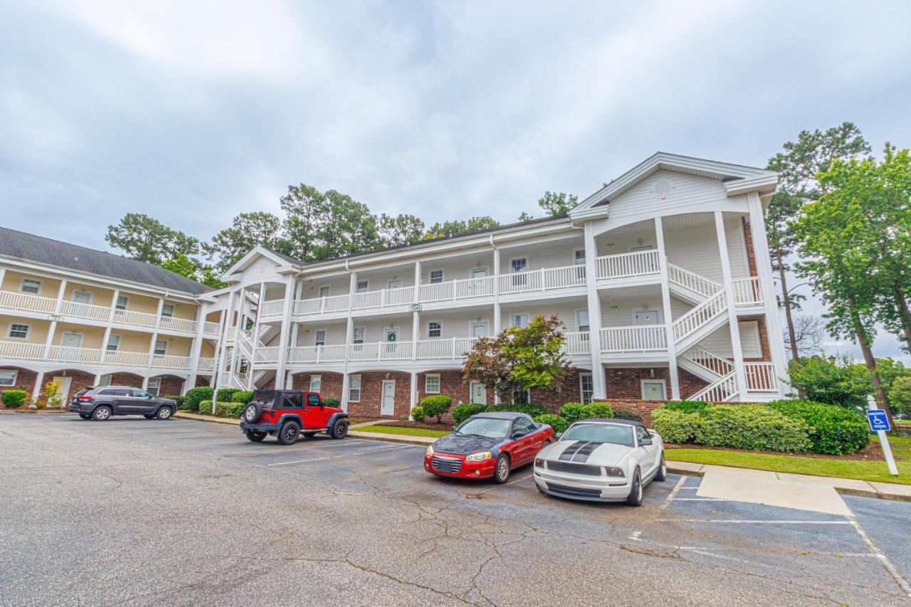 Ground Floor 2 Bed 2 Bath Riverwalk At Arrowhead Country Club Unit 104 *