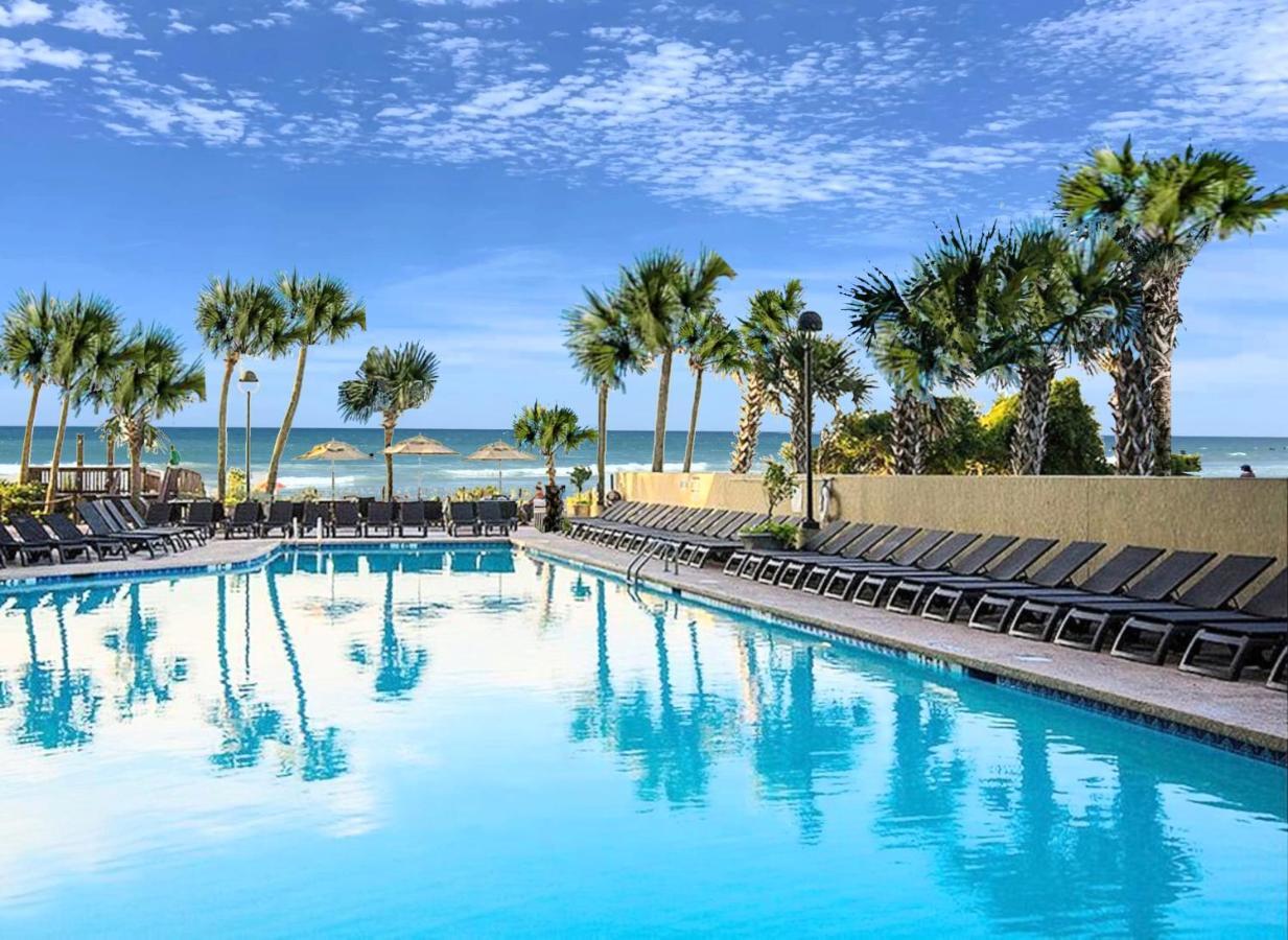 New ! Unique Oceanfront At Ocean Reef Resort-free Parking - Amazing Pools Apartment *