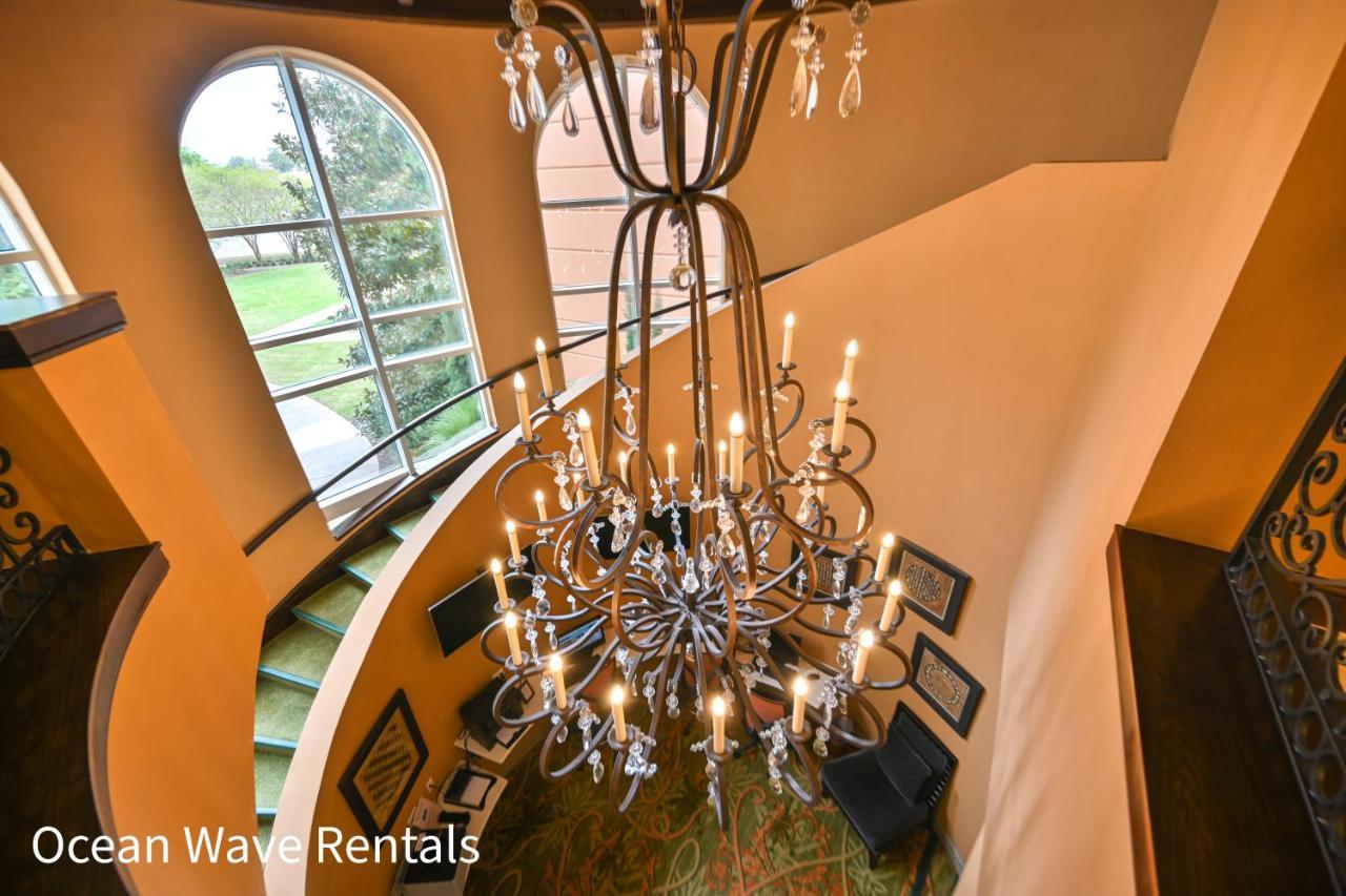 Luxury 2 Bedroom Waterfront Mi 7th Floor *