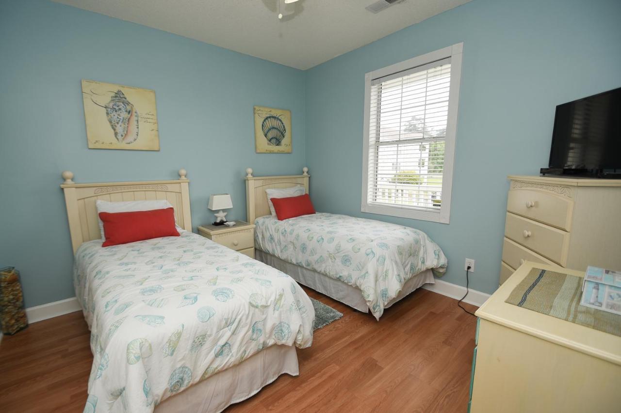 4673 Wild Iris Dr 203 *