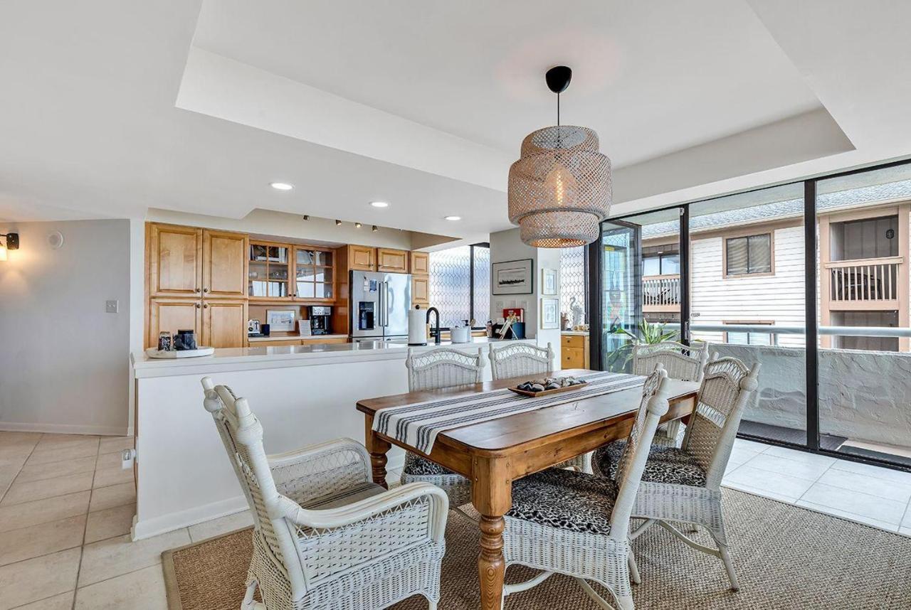 Holiday home 3astll Luxury Oceanfront 3br/2b In Shoreham Towers Ii *