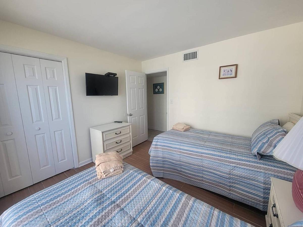 Crescent Dunes Ph4 Apartment