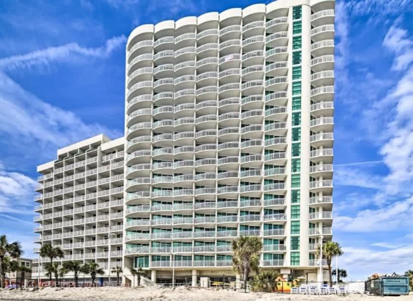 New Listing - Sandy Shores - Sandy - Direct Oceanfront Holiday home