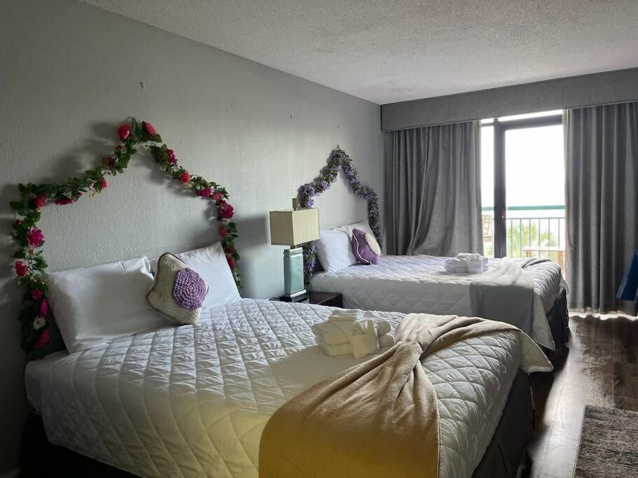 Sandcastle Resort: 3rd Floor Beach Front W/ Kitchenette * Myrtle Beach
