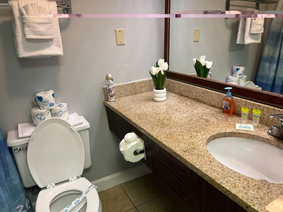 Sandcastle Resort: 3rd Floor Beach Front W/ Kitchenette Apartment Myrtle Beach