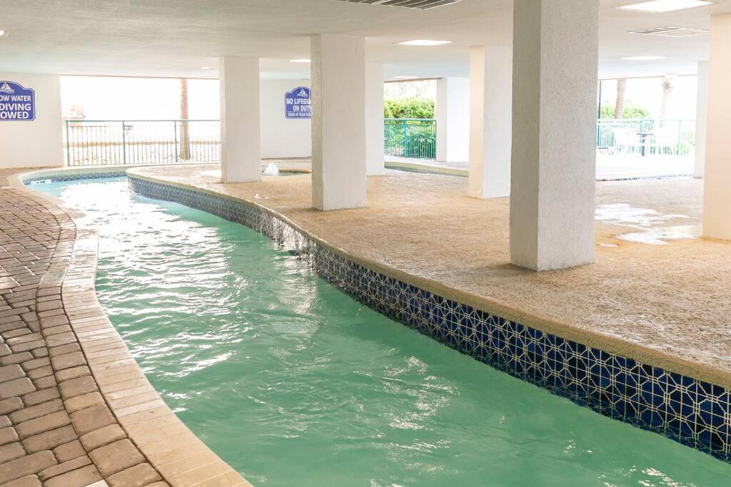 Sandcastle Resort: 3rd Floor Beach Front W/ Kitchenette * Myrtle Beach