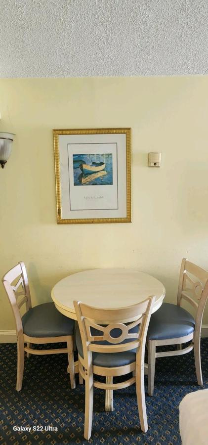 Oceanfront Efficiency T401 Myrtle Beach