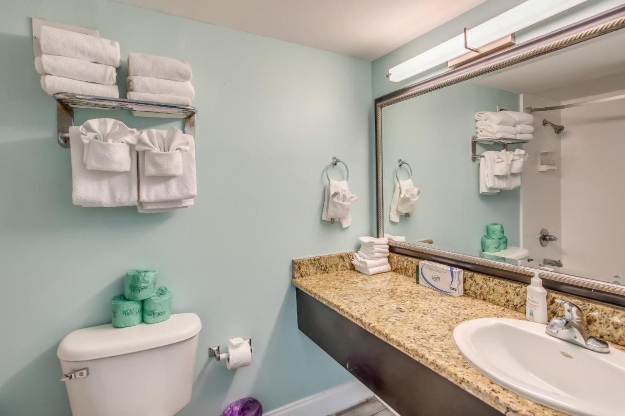 Myrtle Oceanfront With Pools And Views! * Myrtle Beach