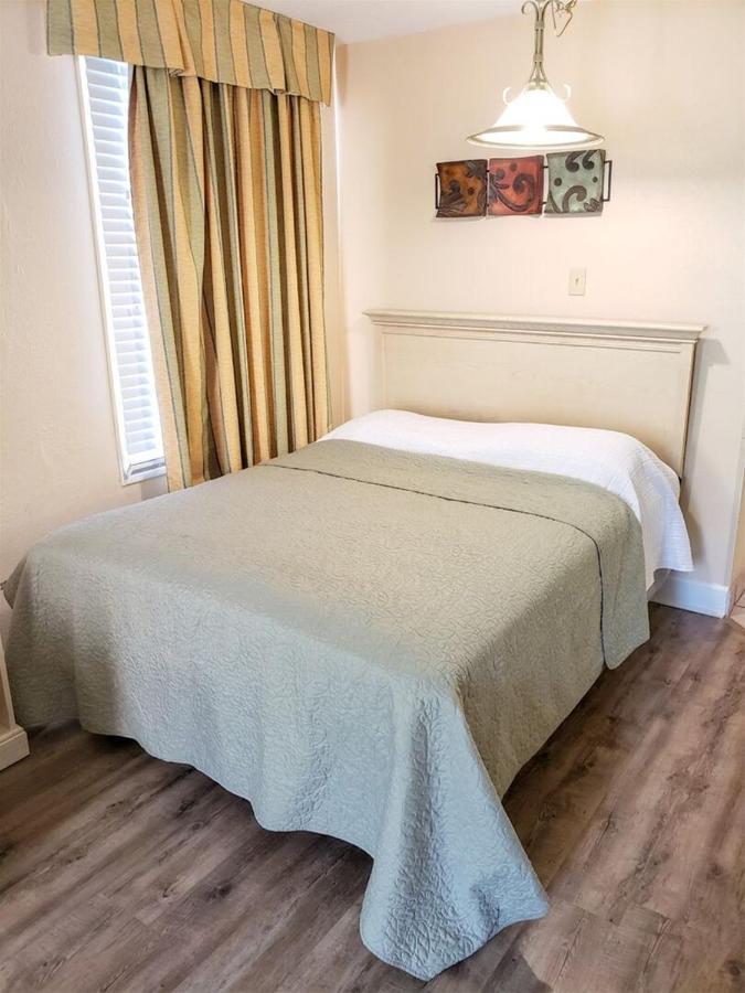 Caravelle Tower 726 Holiday home Myrtle Beach
