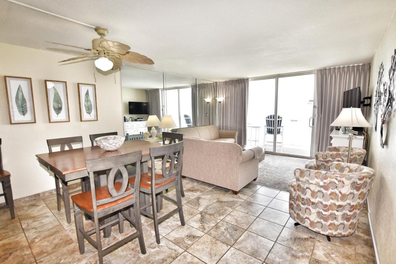 1011 Waters Edge Apartment *